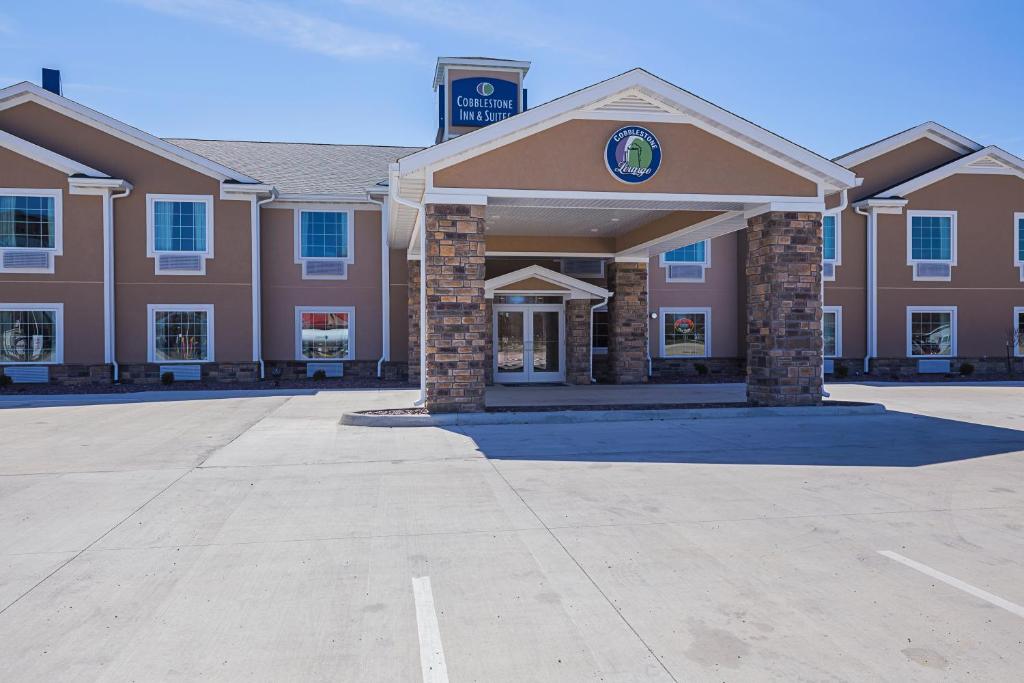 Cobblestone Inn & Suites - Altamont